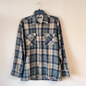 Vintage 1970's Back Packer plaid flannel shirt size M